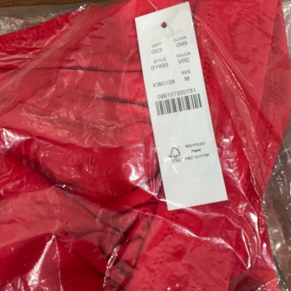 J. Crew Venetian Red DD Halter Tie Back Bikini Top Mesh Swimsuit Medium NWT - Picture 3 of 3